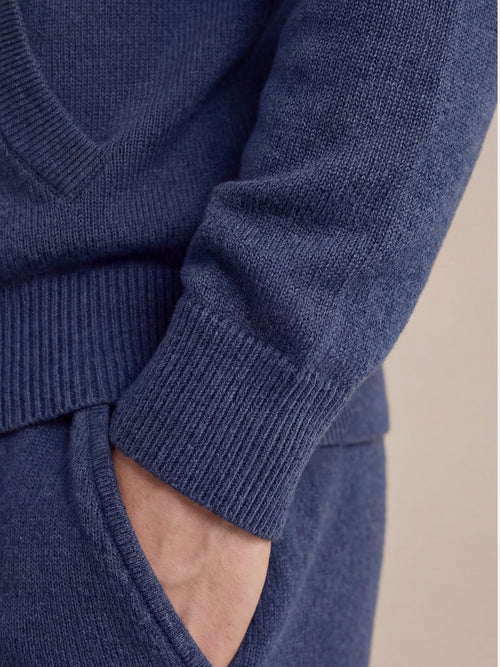 Conjunto de cachemir azul: puño de punto y pantalón con cordón en cintura