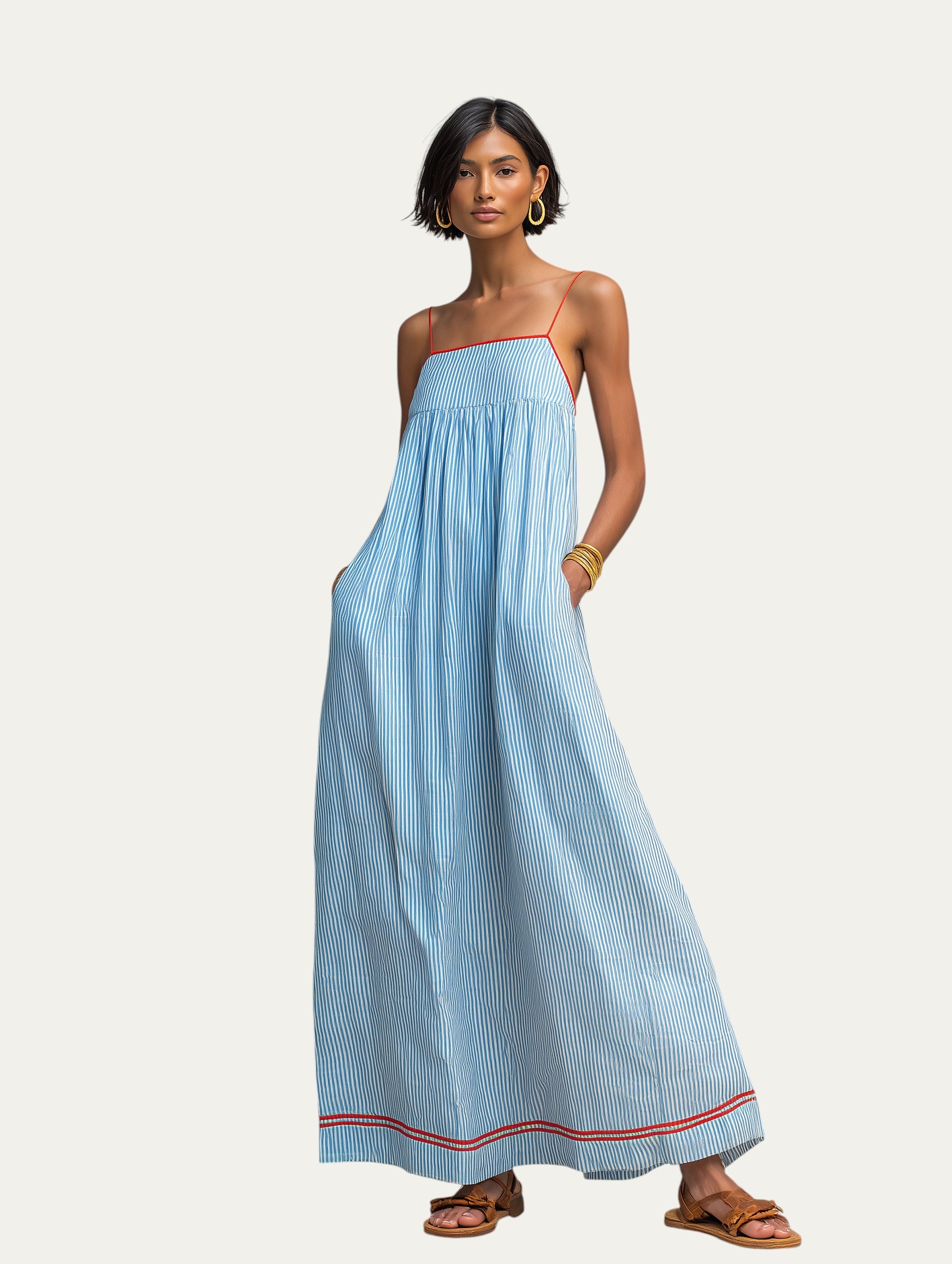 Vestido largo azul a rayas verticales, tirantes finos y frunce en la parte superior