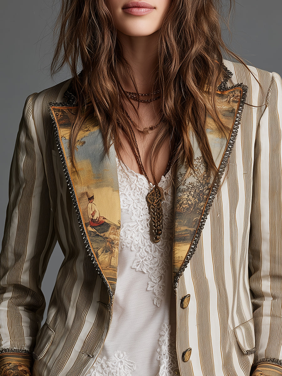 Blazer bohemio de rayas cachi y crema con cuello estampado y botones dorados
