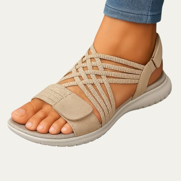 Sandalias ortopédicas beige con tiras elásticas y pala acolchada en el empeine