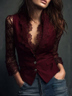 Blazer de mujer burdeos con botones y mangas semitransparentes de encaje