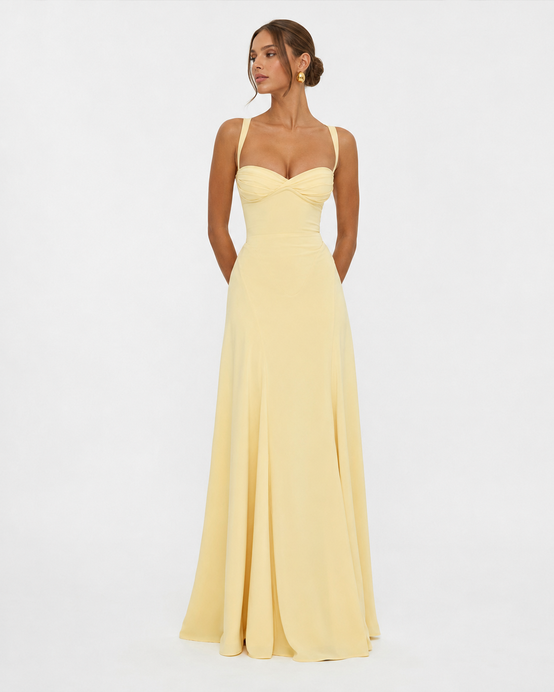 Vestido largo tipo corsé Golden Hour amarillo claro, escote corazón y falda larga entallada