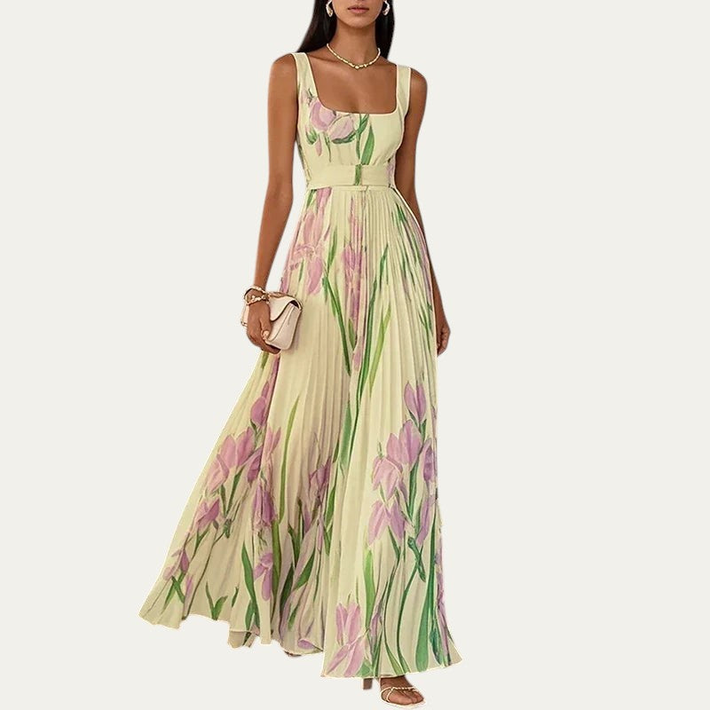 Vestido largo sin mangas floral en crema con hojas verdes y flores malva, falda amplia