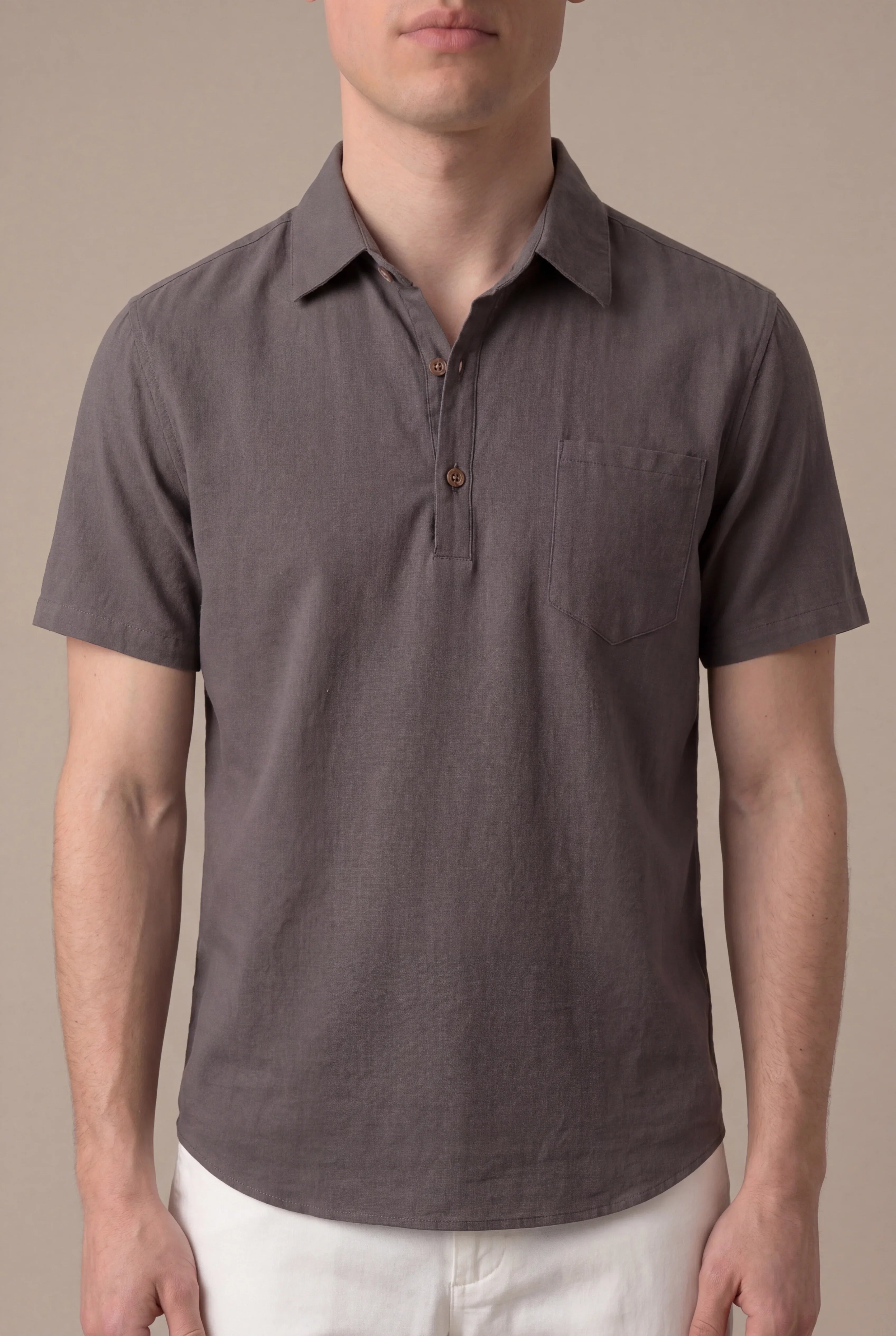 Ponza — Camiseta de lino con dos botones