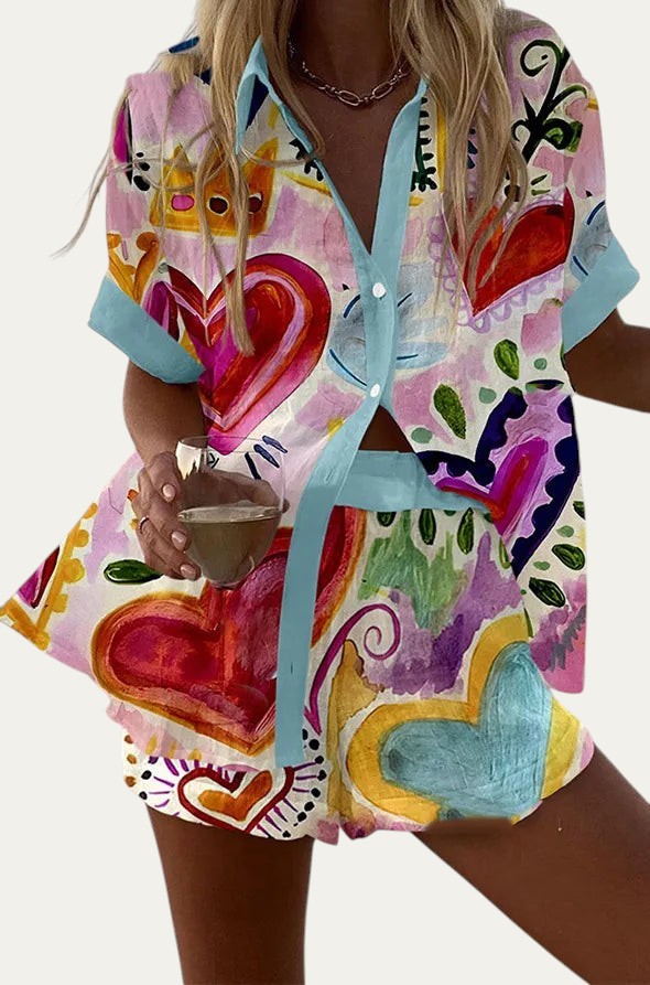 Conjunto de verano a juego multicolor, estampado abstracto con corazones y camisa con botones