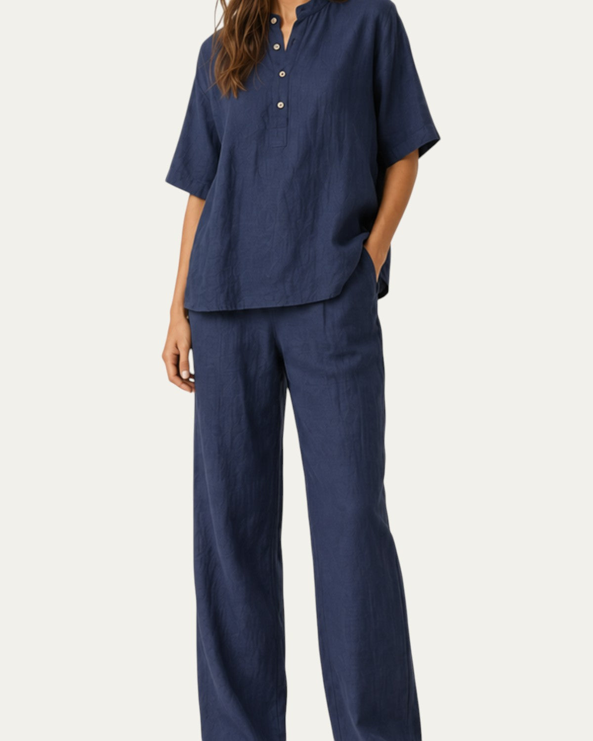 Conjunto de lino azul marino: blusa con botones y pantalón ancho de tiro alto